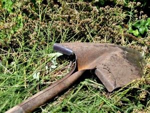 Shovel - photo by decbil